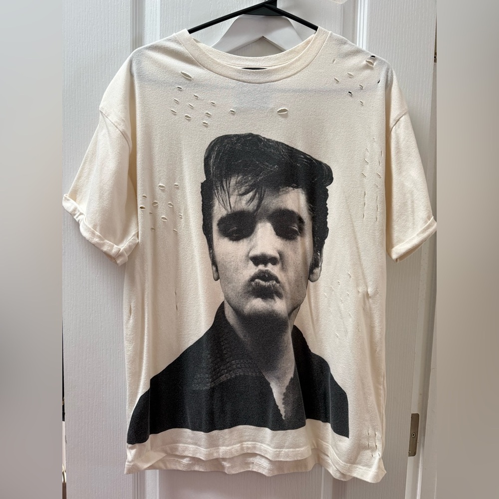 Forever 21 Cream Elvis distressed Graphic Tee